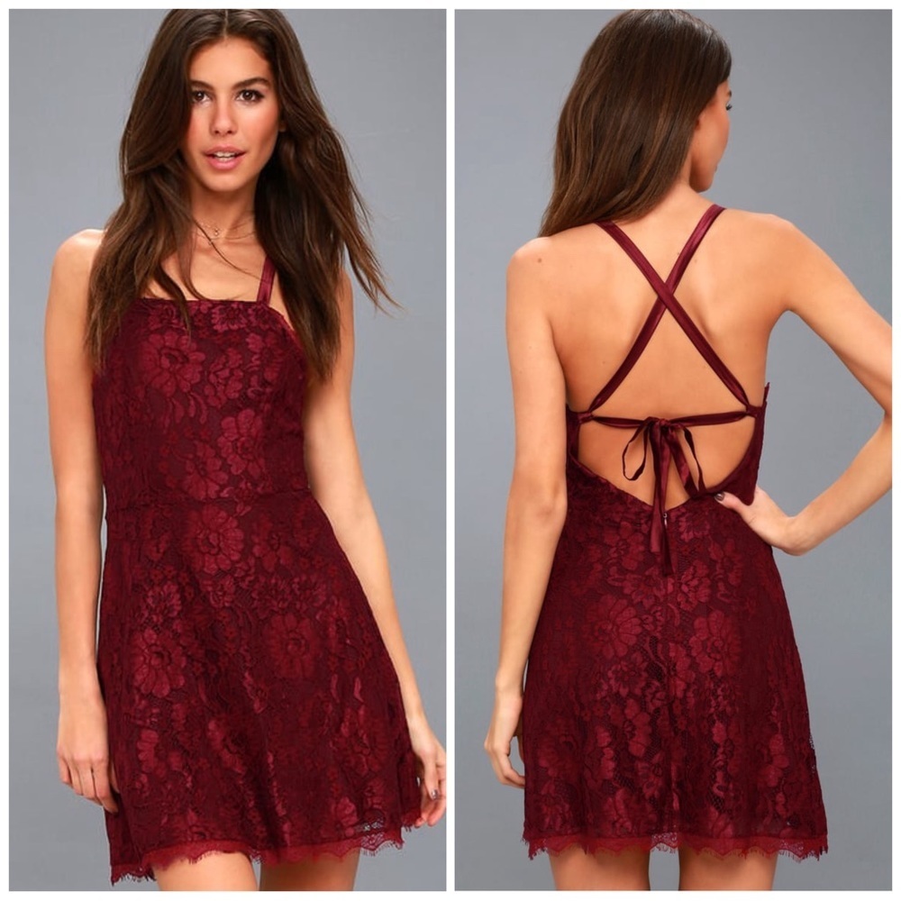 Lulus La Belle Vie Burgundy cherry red Lace Backless Skater Dress womens size XS